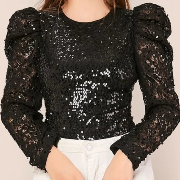 Black Lace Sleeve Sequin Top in XL - Picture 3 of 4